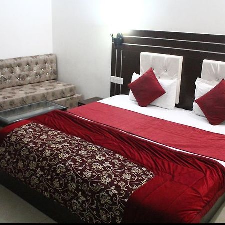 Oyo 16415 Hotel Kishore International Amritsar Exterior photo